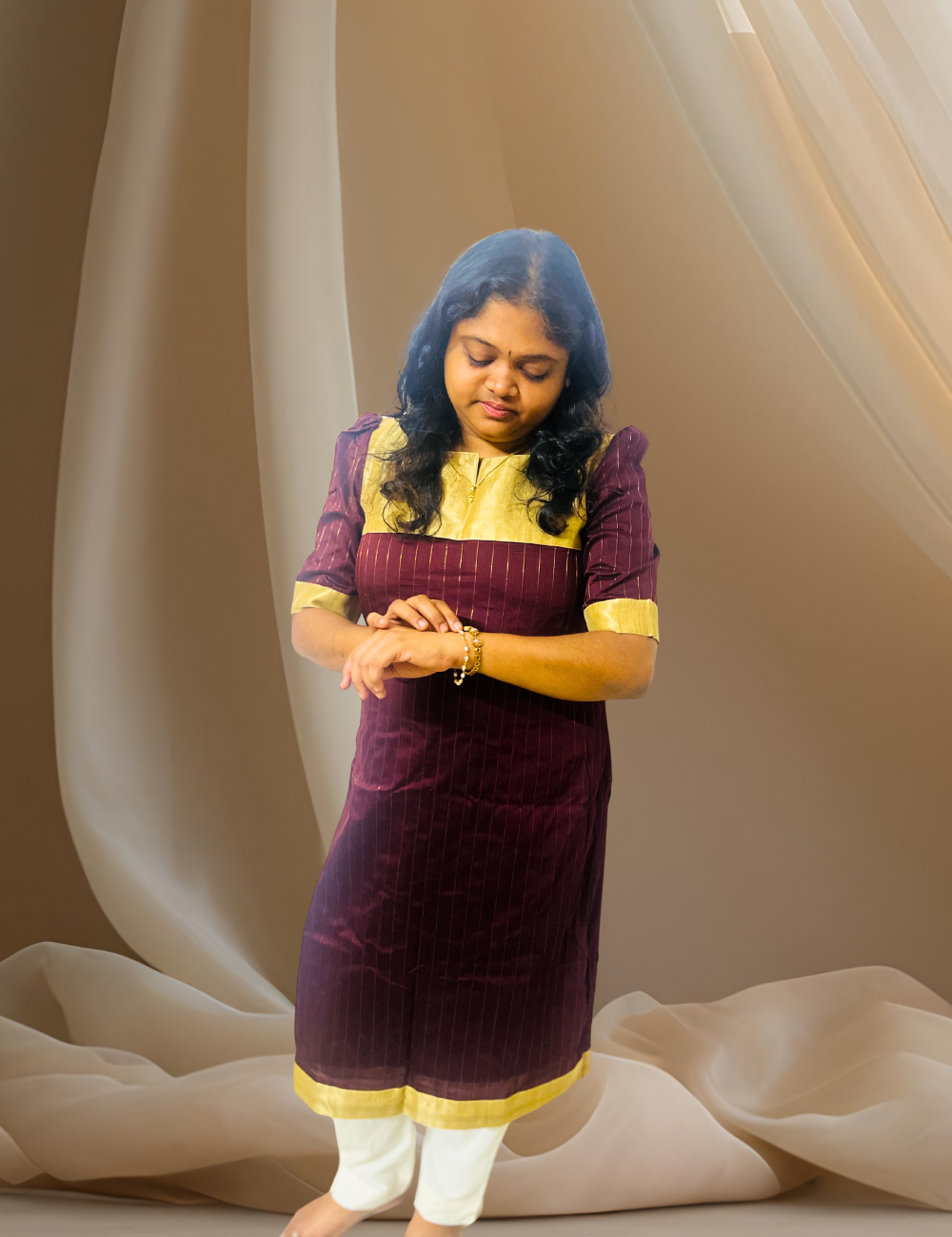 Brown Gold Silk Cotton Kurta With Tissue Detailing